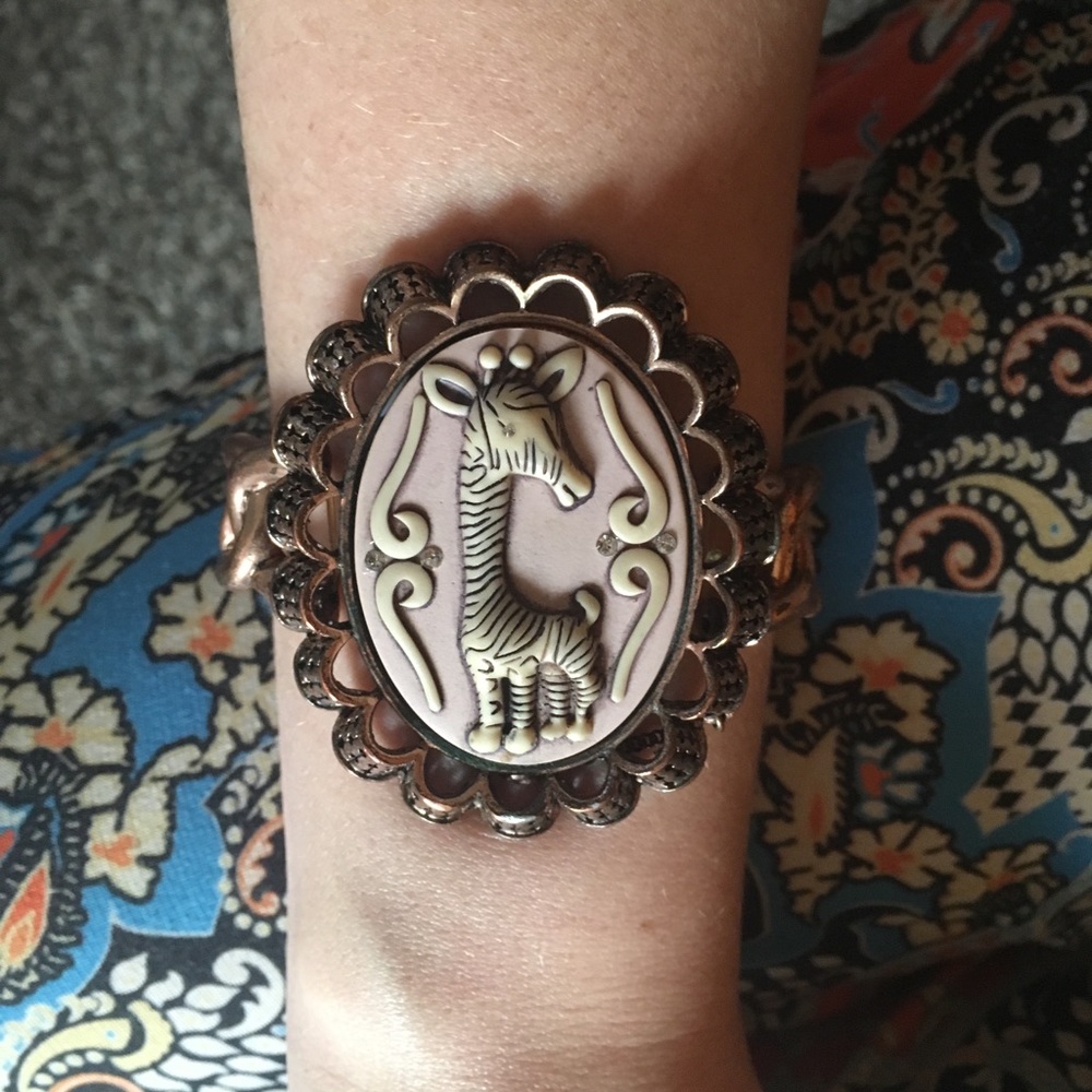 Betsey Johnson giraffe bracelet